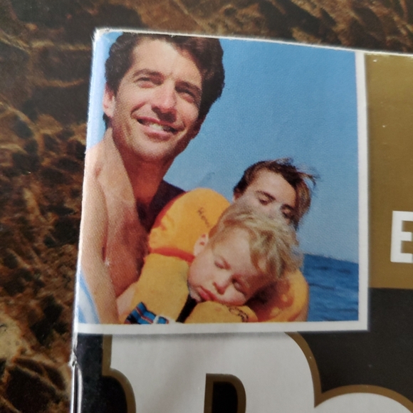 People Magazine July 20 2009 Goodbye Michael Jackson JFK Jr Britney Spears - Picture 4 of 7